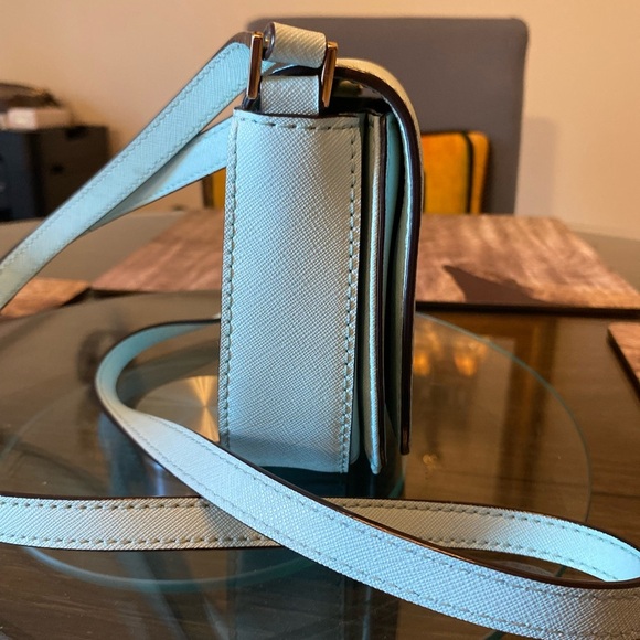 Kate Spade Elegant Cream Crossbody Bag - Picture 3 of 5